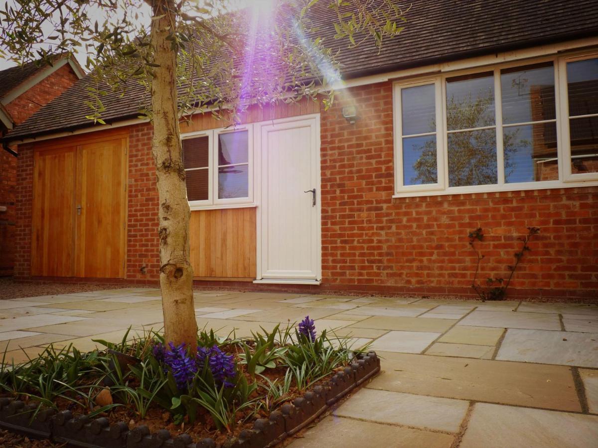 Walwyn Court Barns Villa Ledbury Exterior photo